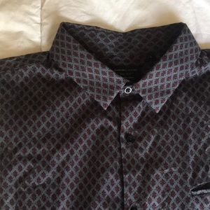 Men’s Button Down Dress Shirt ••